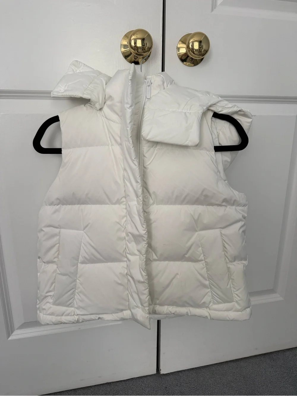 Lululemon wonder puff cropped vest
